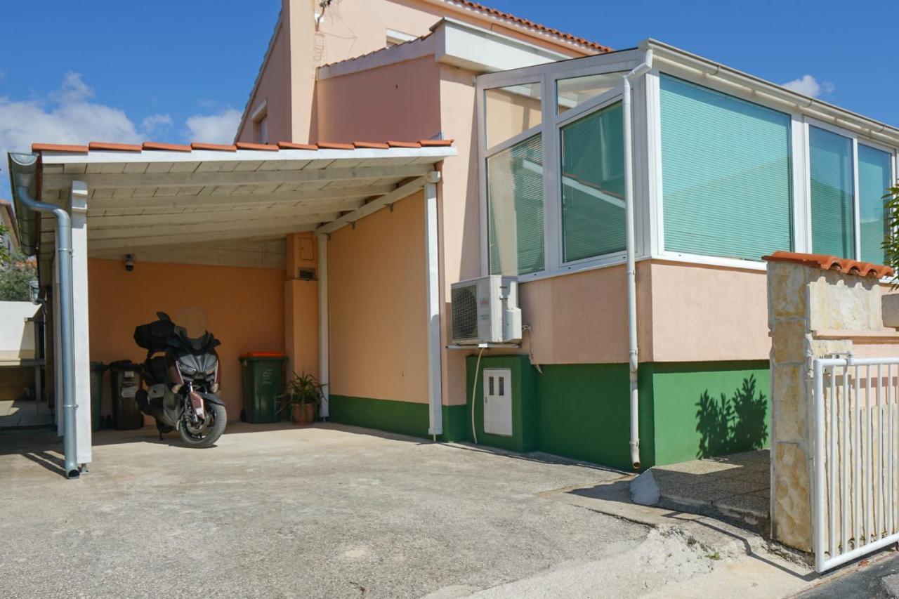 Villa Sanda Zara Esterno foto