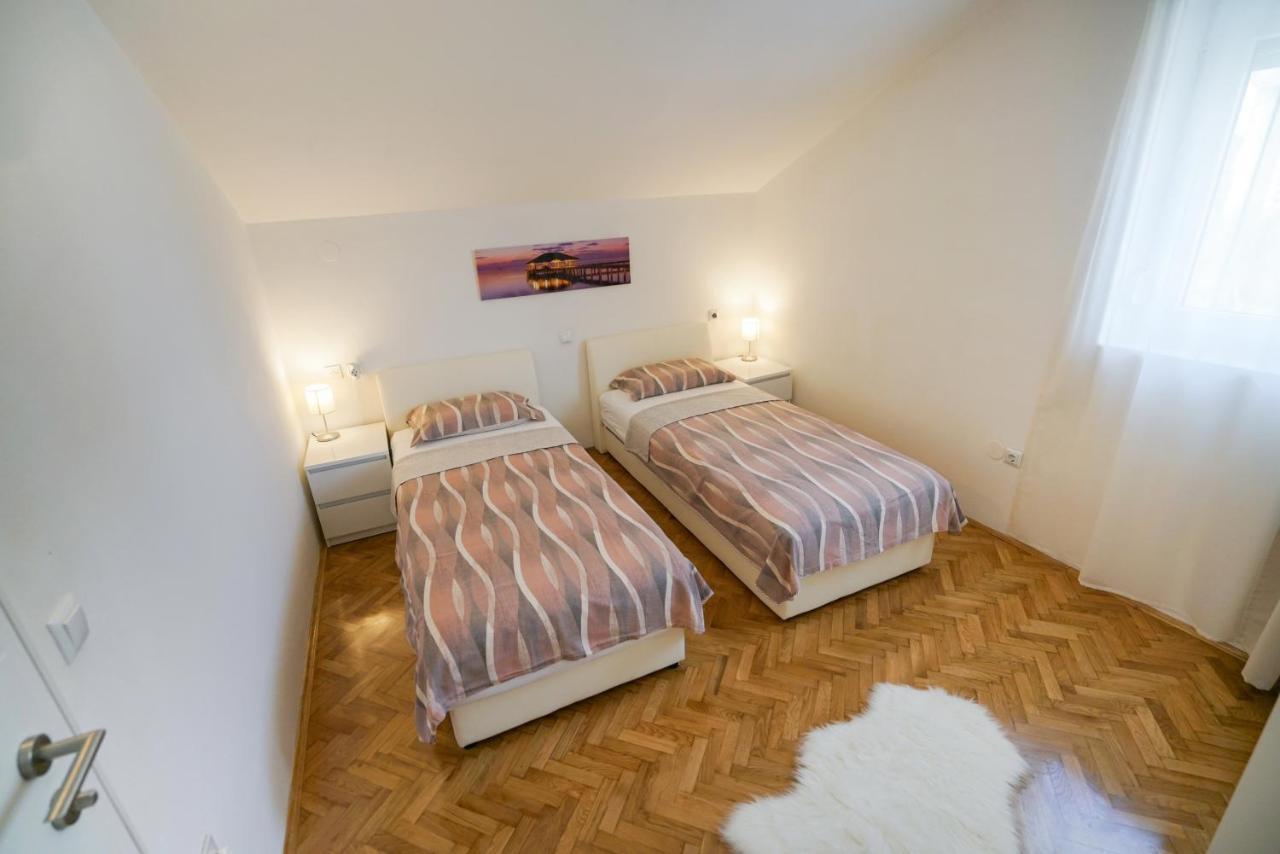 Villa Sanda Zara Esterno foto